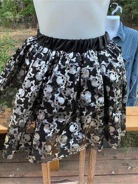 Skull shiny silver tutu mini skirt whimsygoth